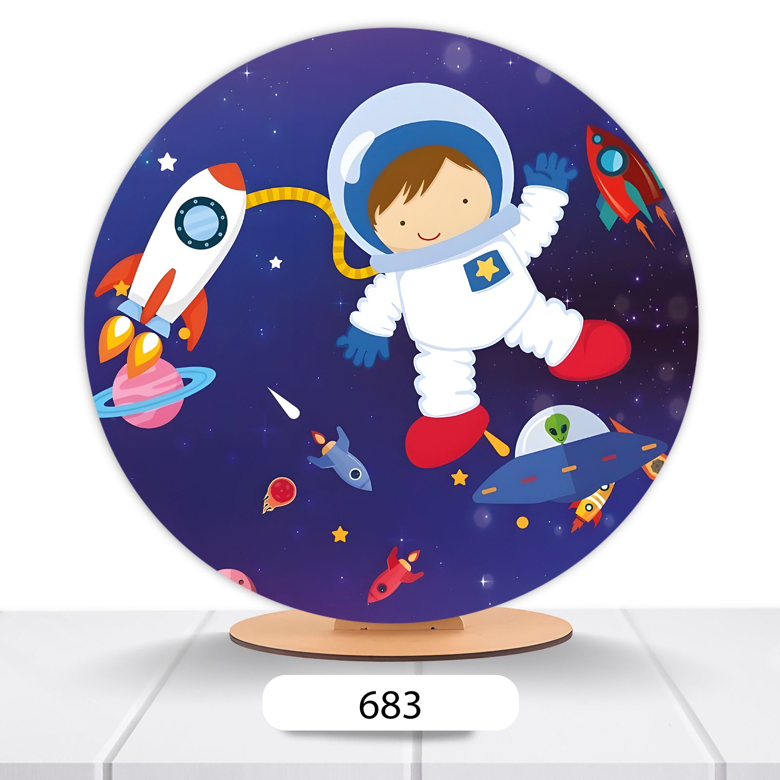 Painel Redondo Astronauta 50x50cm - Imagem 9